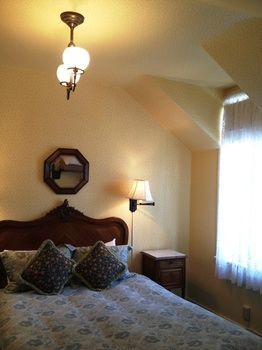 Gosby House Inn, A Four Sisters Inn Pacific Grove